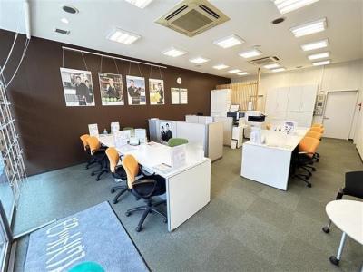 ピタットハウス四街道店 店頭