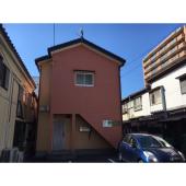 本町グリーンハイツ 外観写真1 可愛いツートンの外観