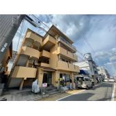 静かな住宅街ですよ。