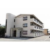 RC造3階建て