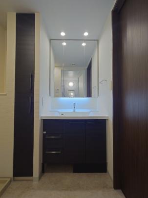 ���j�^�[�t���I�[�g���b�N