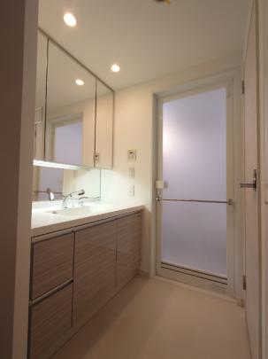 �O�ʋ��t���������ʉ��ϑ�