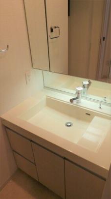 三面鏡洗面化粧台