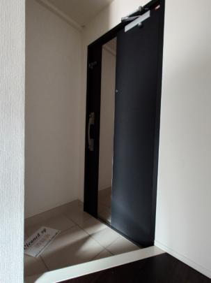 ダブルロックドア