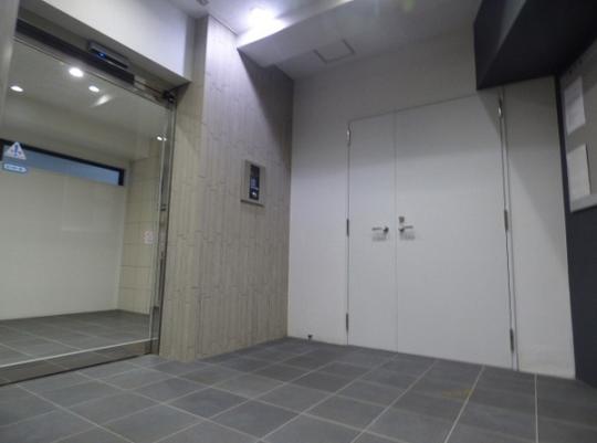 �G���g�����X