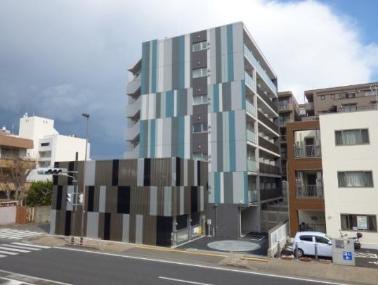 ���C�W�F���g��q