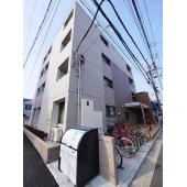 クレメントハウス 外観写真1 外観タイル張りです。