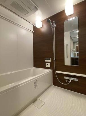 �G�A�R������