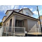 荏田西4丁目戸建 外観写真1 おしゃれな戸建です。