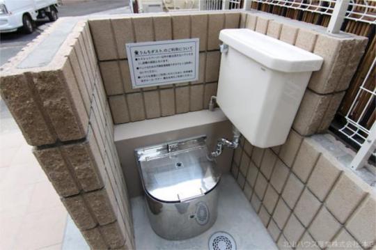 ���L����