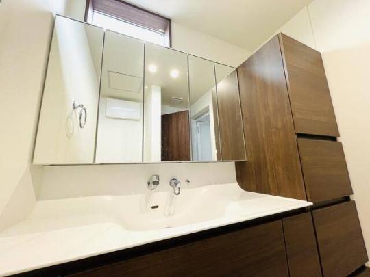 人気の独立洗面所