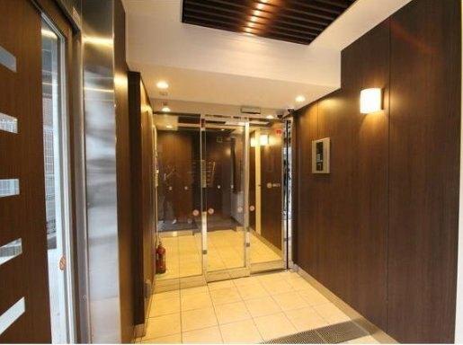 �G���g�����X