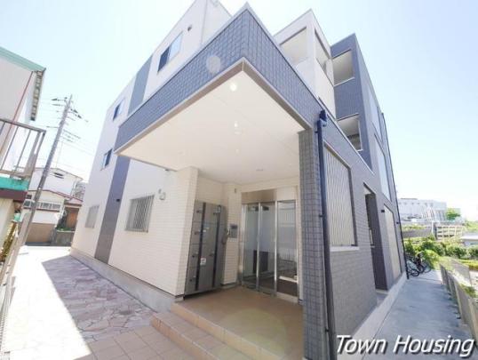 �G���g�����X