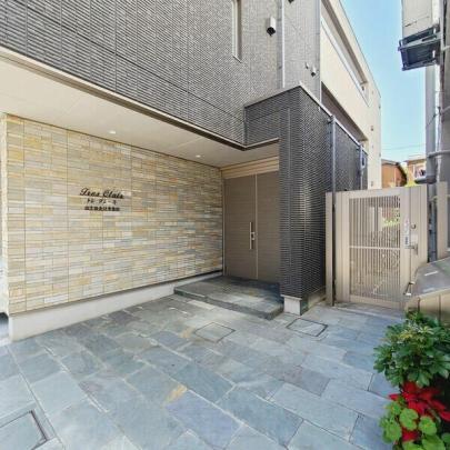 �G���g�����X