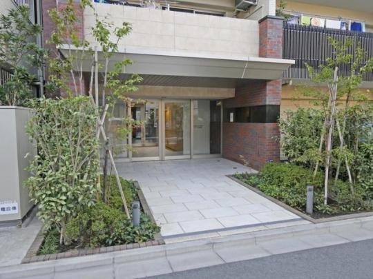 �G���g�����X