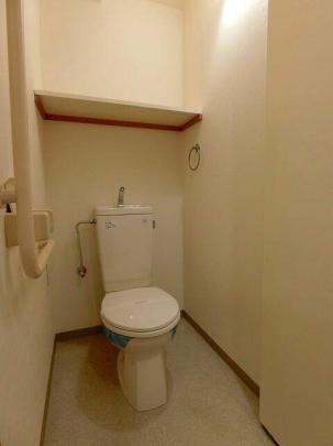 温水洗浄便座完備