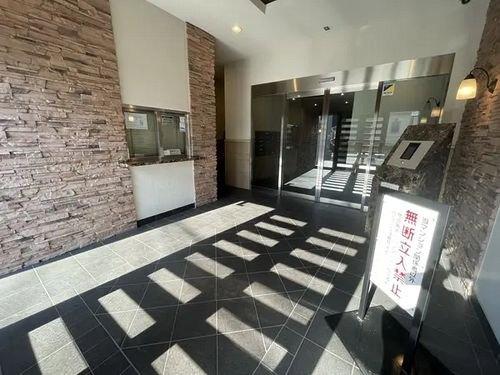 �G���g�����X