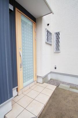 �G���g�����X