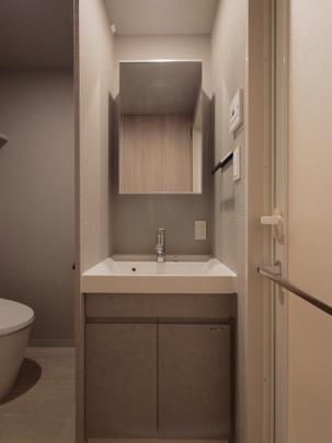 洗髪洗面化粧台