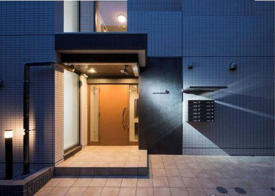 �G���g�����X