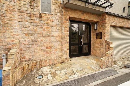 �G���g�����X