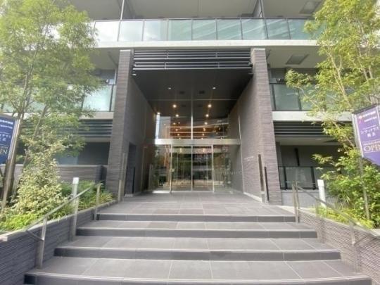 �G���g�����X