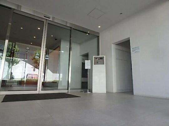 �G���g�����X