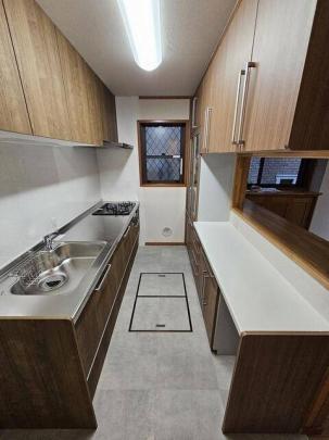 3���R�����̃V�X�e���L�b�`���ł�