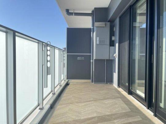 �o���R�j�[