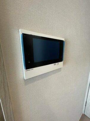 ���j�^�[�t���C���^�[�z��