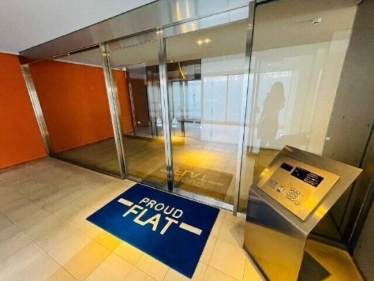 �G���g�����X