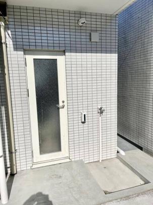 �G���g�����X