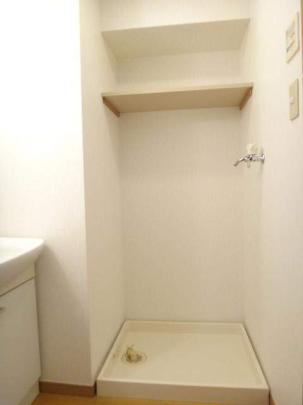 ��������@�u����L��