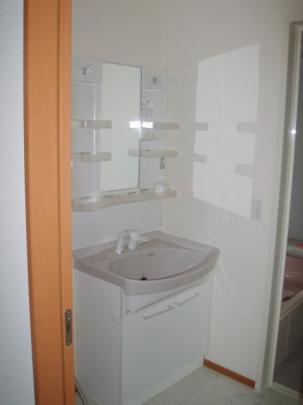 �g���₷���Ɨ����ʑ�ł�