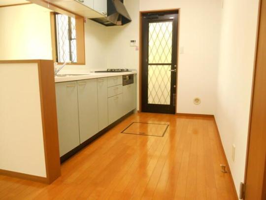 �V�X�e���L�b�`��