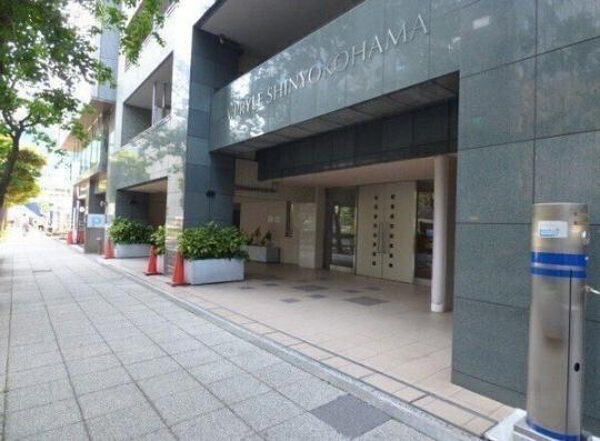 �G���g�����X