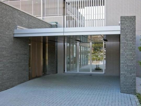 �G���g�����X