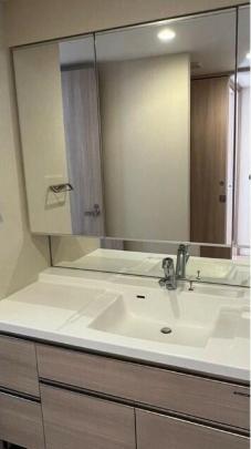 �Ɨ����ʑ�