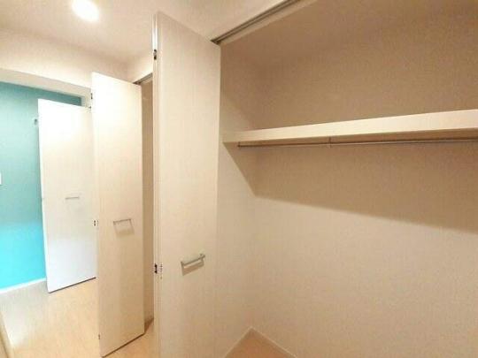 �N���[�[�b�g�t��