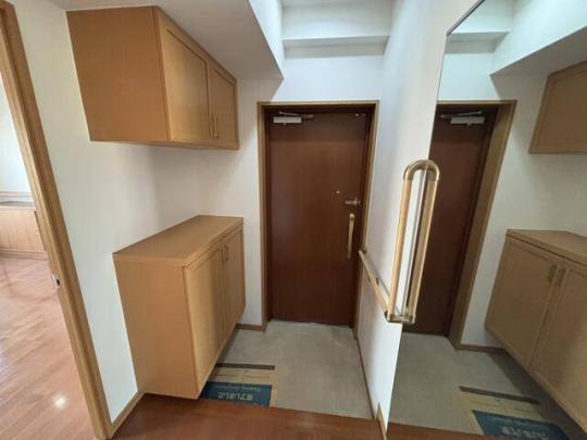 玄関収納あります