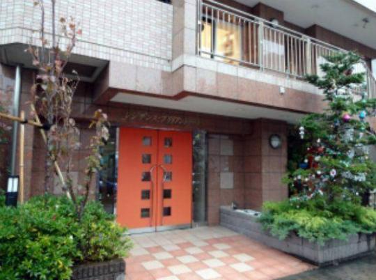 �G���g�����X