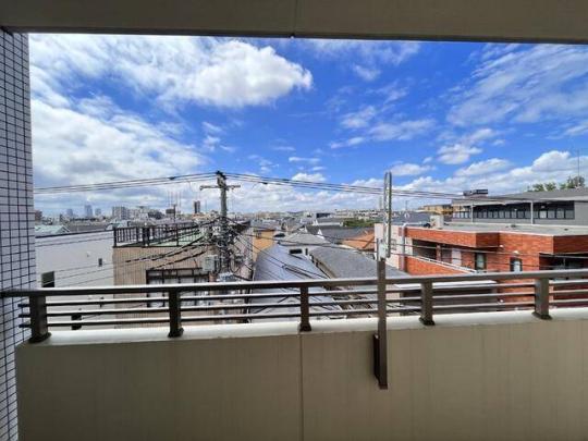 �o���R�j�[