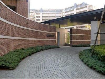 �G���g�����X