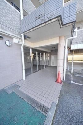 �G���g�����X