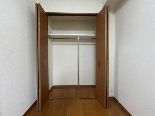 �N���[�[�b�g����܂�