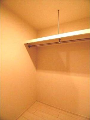 �N���[�[�b�g�ł�