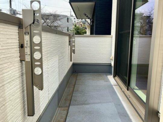 �o���R�j�[�L��