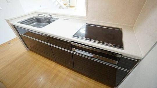 �V�X�e���L�b�`��