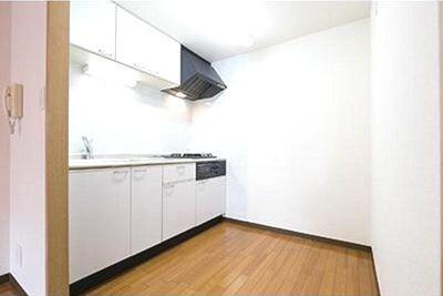 �K�X�R�����L��