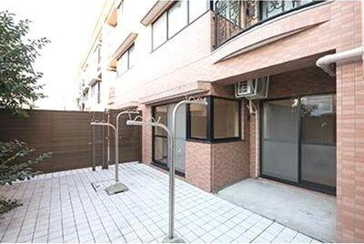 ��p��L��